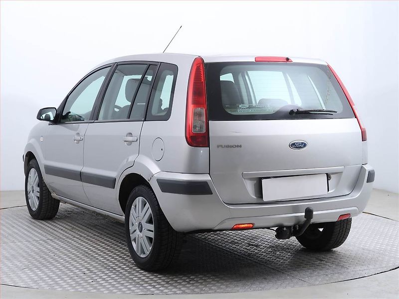 Ford Fusion (2008) 1.4, ČR,1.maj, po STK, Tažné - fotka 4 z 15