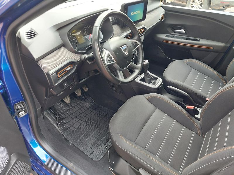 Dacia Sandero (2022) III. Stepway-zadáno! - fotka 21 z 36