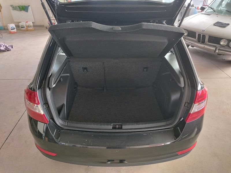 Škoda Rapid (2015) TDI,66KW,DSG,ALU,SERVISKA - fotka 9 z 32