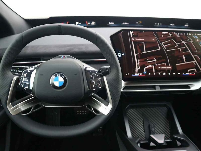 BMW iX3 - fotka 8 z 10