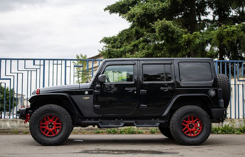 Jeep Wrangler - fotka 8 z 22