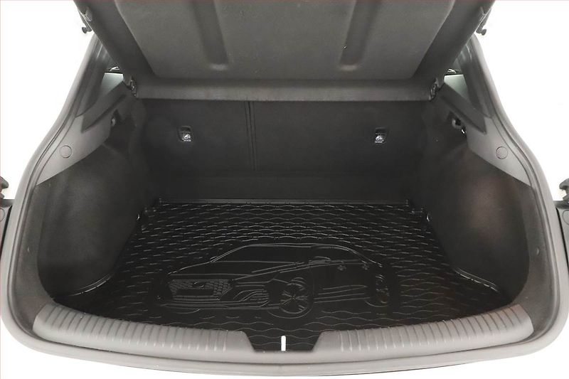 Hyundai i30 (2019) Komfort 1.4 T-GDI, Tempomat - fotka 13 z 14
