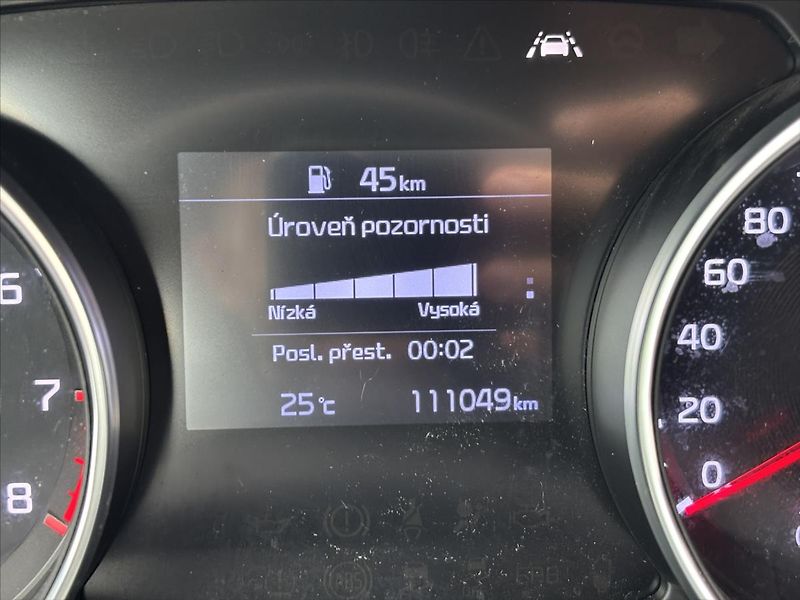 Kia Ceed 1,4 TGDi 103kW Fresh ZÁRUKA - fotka 29 z 33