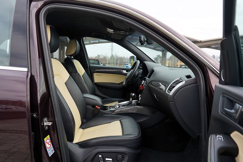 Audi SQ5 3.0 TDI Quattro/kůže/DSG/B&O - fotka 28 z 45