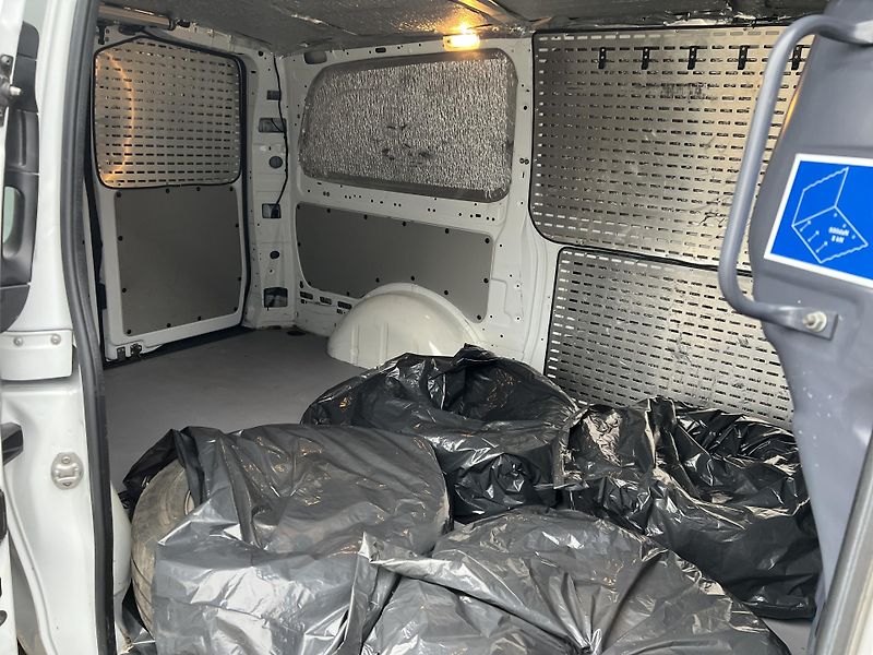 Mercedes-Benz Vito 2.2D 116CDi 4x4 LONG ČR odpDPH - fotka 23 z 29