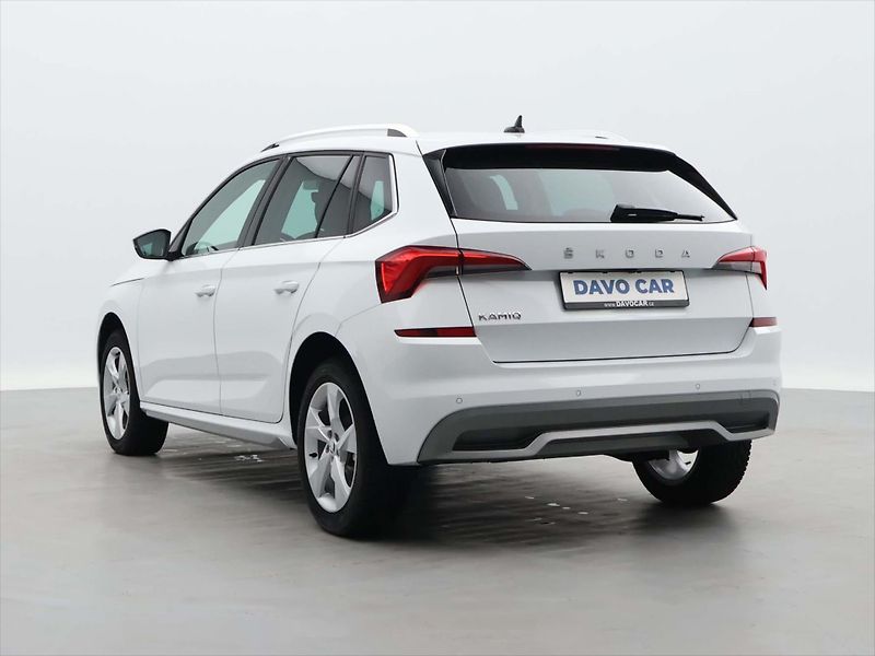Škoda Kamiq 1.0 TSI 81kW DSG CZ Style - fotka 5 z 38