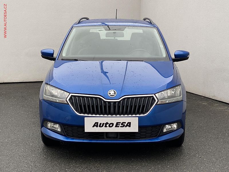 Škoda Fabia (2019) 1.0 TSi, ČR, Ambition, +pneu - fotka 2 z 17