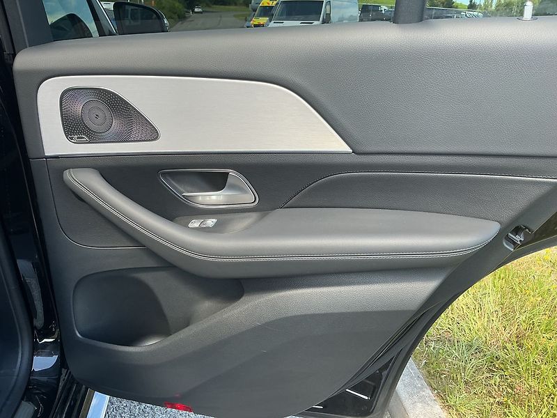 Mercedes-Benz GLE 450 d 4MATIC - fotka 18 z 25