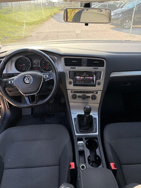 Volkswagen Golf (2015) 1,6 TDi - Rabbit - fotka 10 z 11