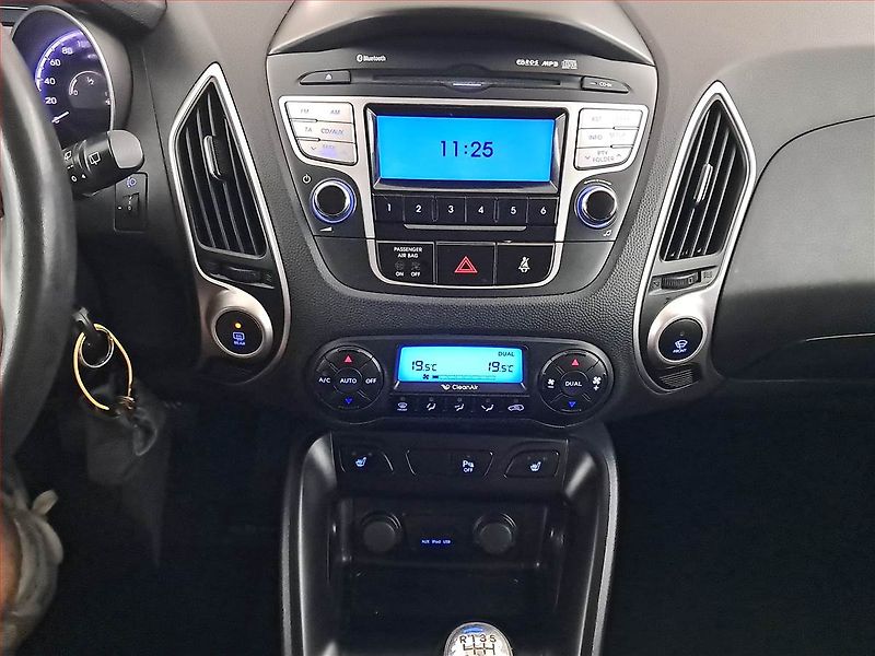 Hyundai ix35 (2013) 1.7 CRDi, Tempomat - fotka 12 z 25