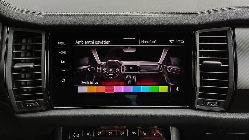 Škoda Kodiaq SPORTLINE TDI 147kW WEBASTO-ČR - fotka 47 z 50