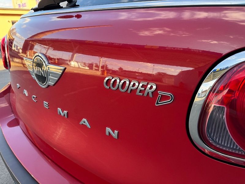 Mini Paceman (2015) 2.0 D Cooper Works - fotka 43 z 50