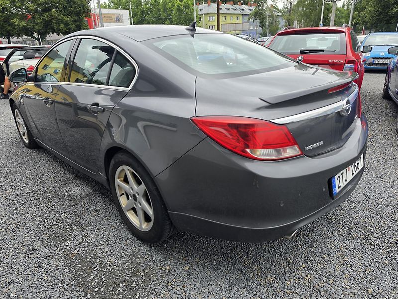 Opel Insignia 2.0CDTI Opc Line - fotka 3 z 20