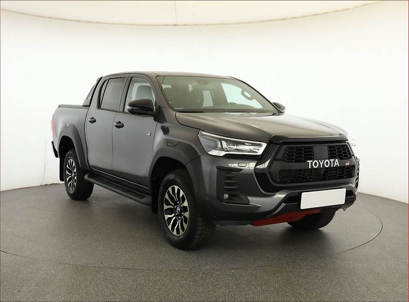 Toyota Hilux (2023) 2.8 D-4D - fotografie inzerátu
