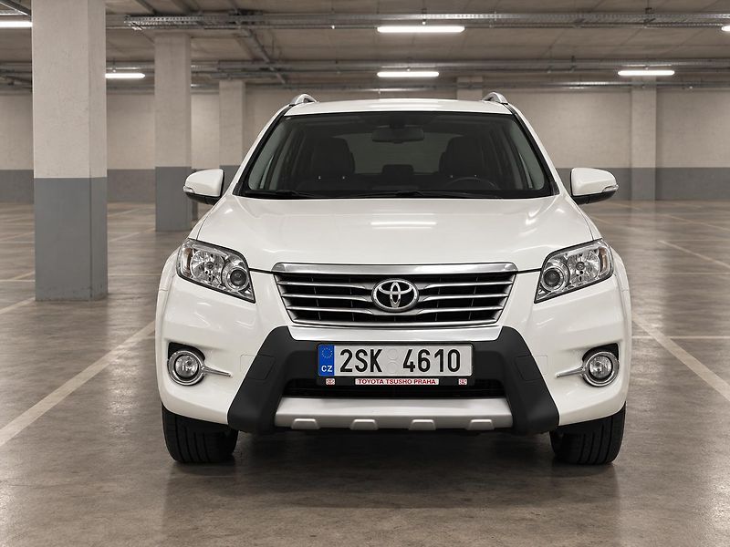 Toyota RAV4 (2013) - fotka 4 z 5