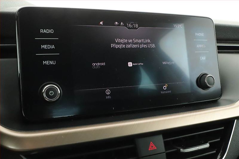 Škoda Scala (2019) 1.5 TSI, ČR - fotka 15 z 21