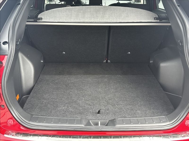 Mitsubishi Eclipse Cross 2,4 PHEV 188PS  A/T 4x4 - fotka 41 z 52