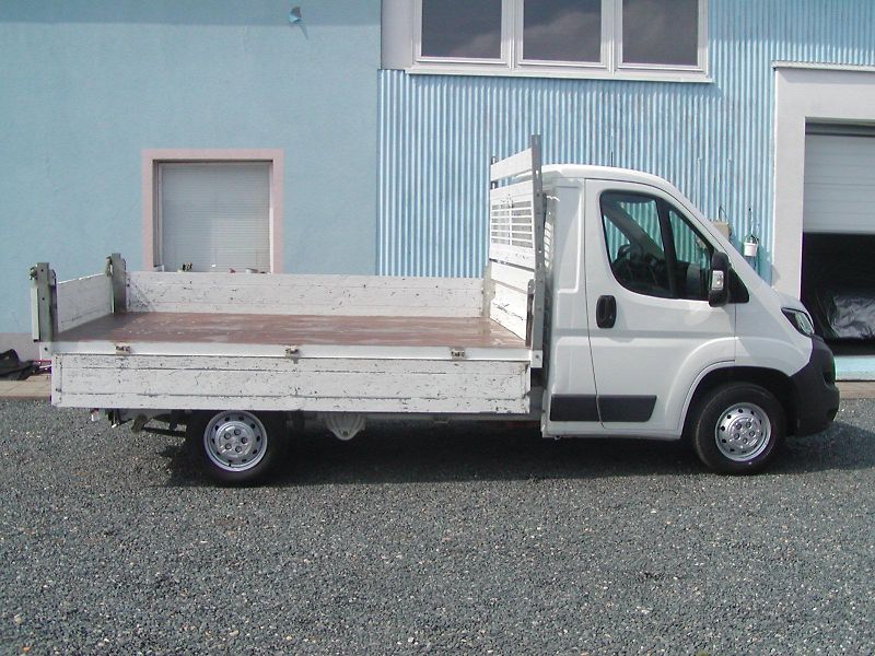 Peugeot Boxer (2015) 2.2 HDi,SKLOPKA, VÝB.STAV!! - fotka 15 z 74
