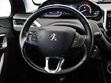 Peugeot 2008 (2018) 1.2 PureTech, ČR,1.maj - náhled 11