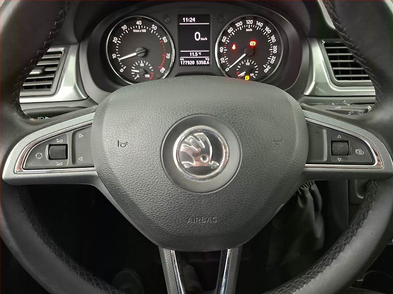 Škoda Rapid (2014) 1.2 TSI - fotka 15 z 16