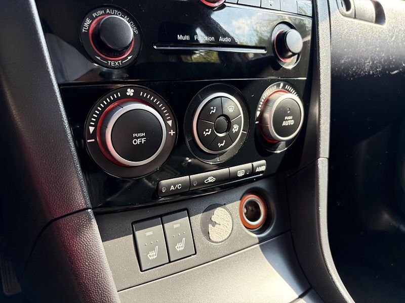 Mazda 3 1.6 Sport  - fotka 28 z 30