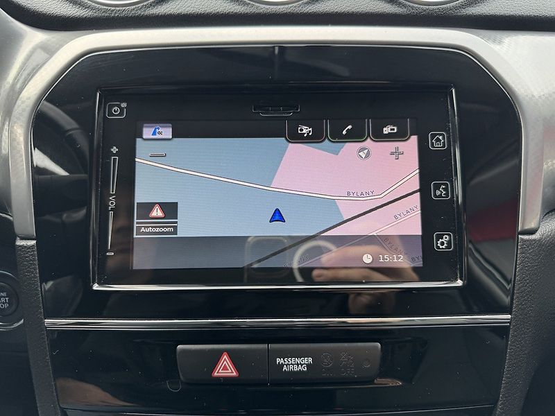 Suzuki Vitara (2017) 1.6i VVT LED Allgrip Kamera - fotka 15 z 50