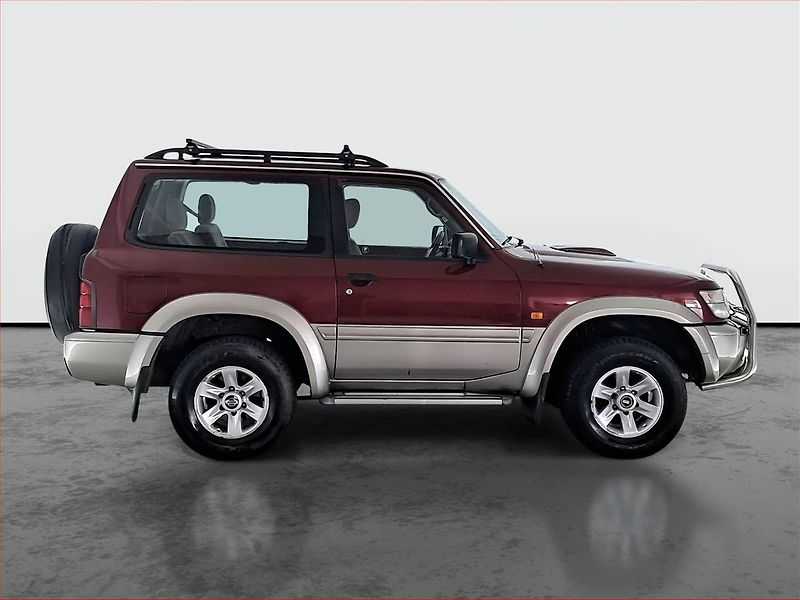 Nissan Patrol (2003) 3.0 DTi, 4X4 - fotka 6 z 14