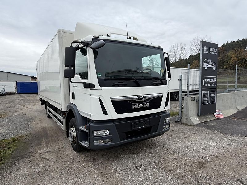 MAN TGM (2020) Skříň 18 palet čelo 1500kg BAR - fotka 2 z 24