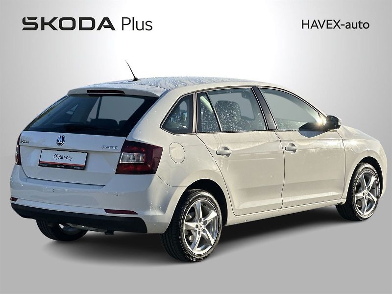 Škoda Rapid (2018) 1.0 TSI Ambition + - fotka 2 z 28