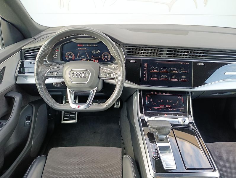 Audi Q8 50TDI QUATTRO S-LINE ČR DPH - fotka 19 z 31