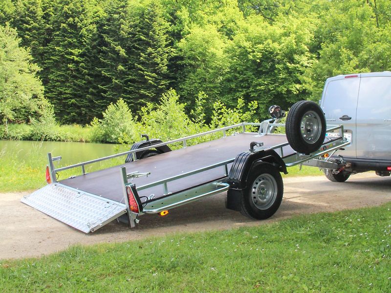 Debon (2026) Garden 175 (310x175) 1300 kg - fotka 34 z 42