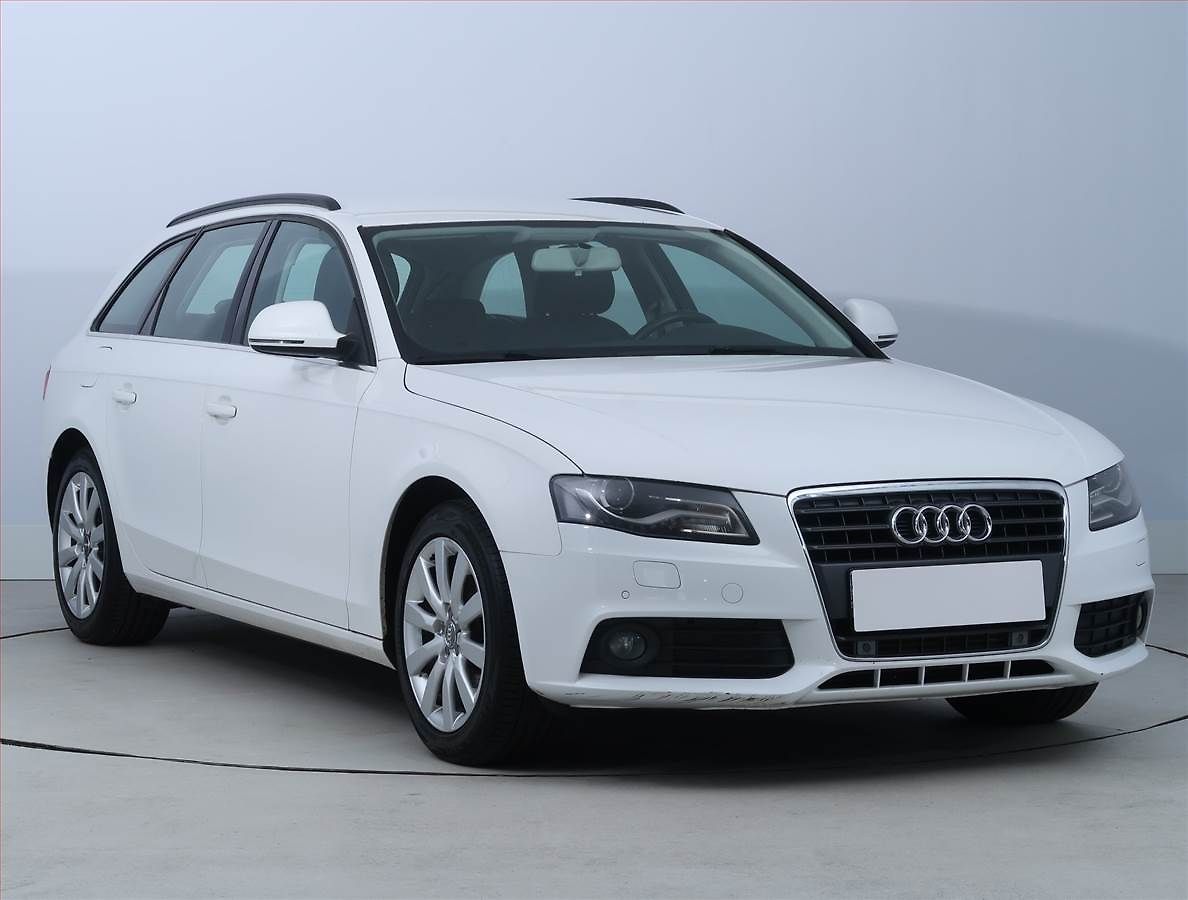 Audi A4 1.8 TFSI, Serv.kniha, Xenony