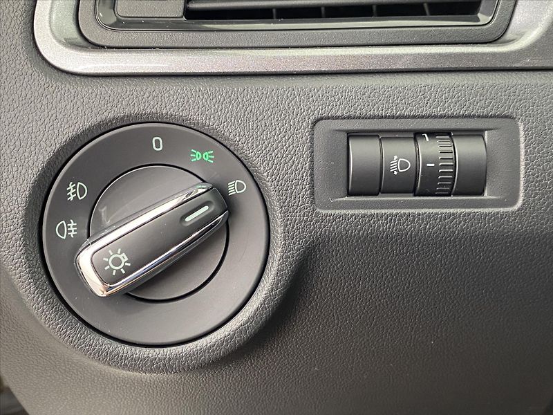 Škoda Rapid 1,2 TSI 77 kW Ambition - fotka 13 z 25