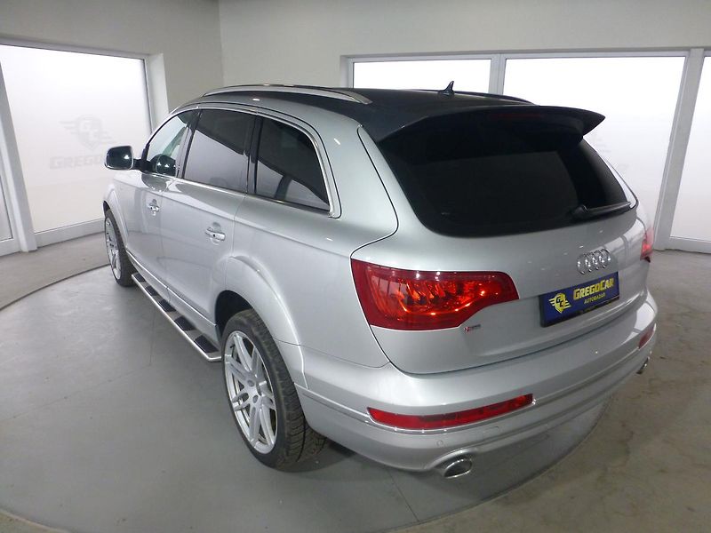 Audi Q7 (2010) 3,0TDI*XENONY**NAVI**VZDUCH** - fotka 7 z 28