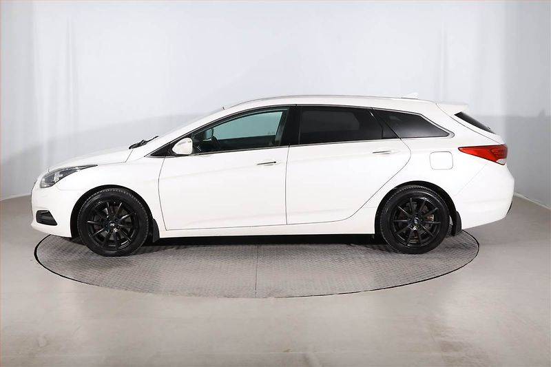 Hyundai i40 (2015) 1.7 CRDi, Automat, Serv.kniha - fotka 3 z 23