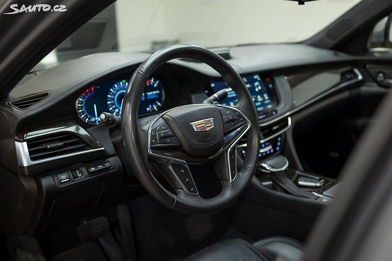 Cadillac CT6 3.0 TT 307 kW 4x4 - fotka 7 z 31