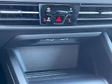 Volkswagen Golf Variant (2024) 1,5 eTSI 85 kW Life - náhled 12