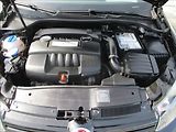 Volkswagen Golf 1,6 i, klima,serviska,1.maj., - náhled 24