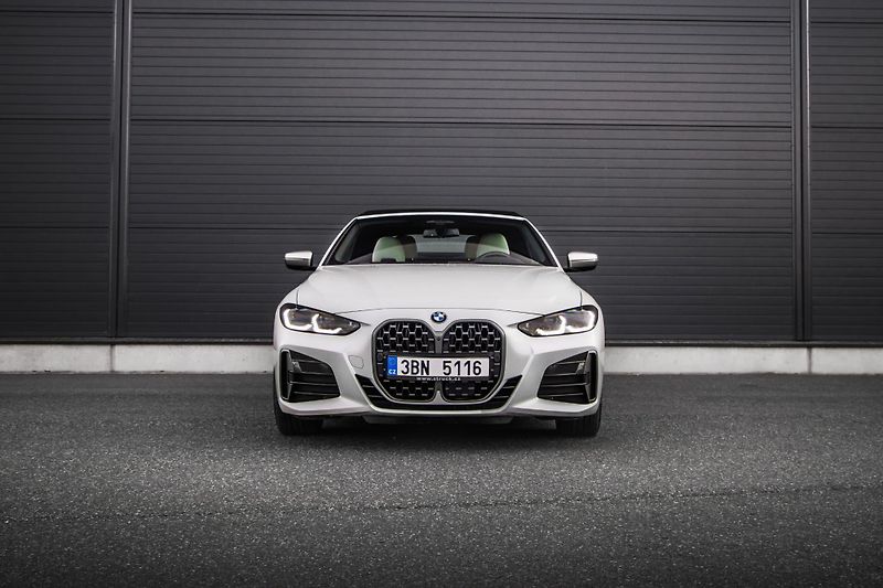 BMW M4 BMW M440i xDrive Cabrio | 374  - fotka 2 z 15