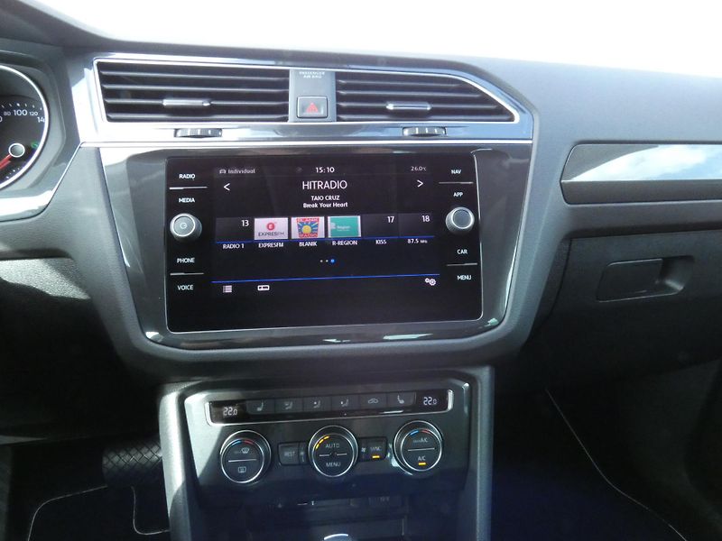 Volkswagen Tiguan (2018) R-Line 2.0 TSI 132KW 4MOTION - fotka 26 z 30