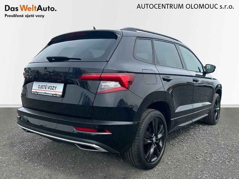 Škoda Karoq (2020) 1.5 TSI 7DSG Sportline - fotka 2 z 29