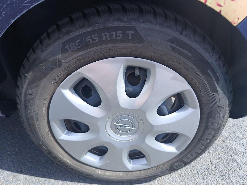 Opel Corsa 1.3 CDTi - fotka 12 z 50