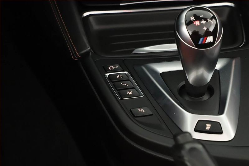 BMW M4 (2015) - fotka 16 z 20