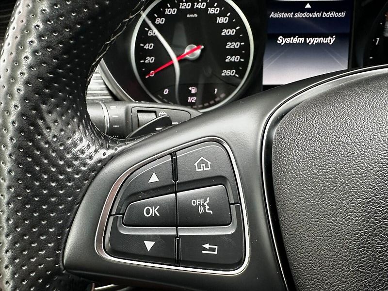 Mercedes-Benz Třídy V 2,0 250 CDI 140kW-4MATIC AMG!! - fotka 25 z 46