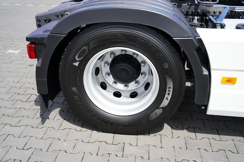 Volvo FH (2022) 500 / I – SAVE / XL / EURO 6 / - fotka 31 z 49