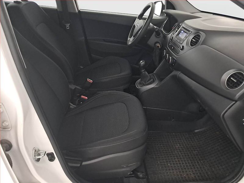 Hyundai i10 (2016) Classic 1.0, ČR,1.maj - fotka 9 z 17