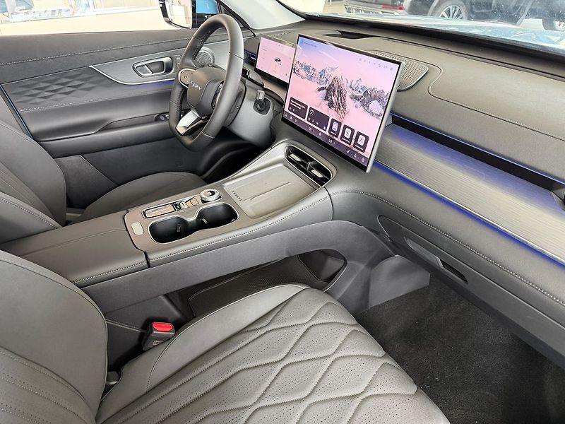 Chery Tiggo 8 PHEV (2026) PANORAMA 7MIST - fotka 2 z 22