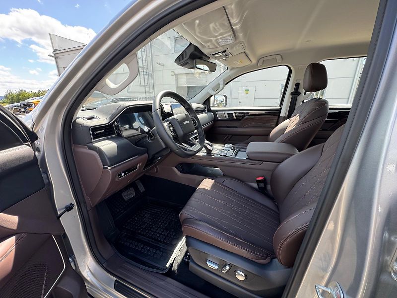 Foton Tunland V7 (2026) Luxury 4x4 48V MHEV - fotka 25 z 39
