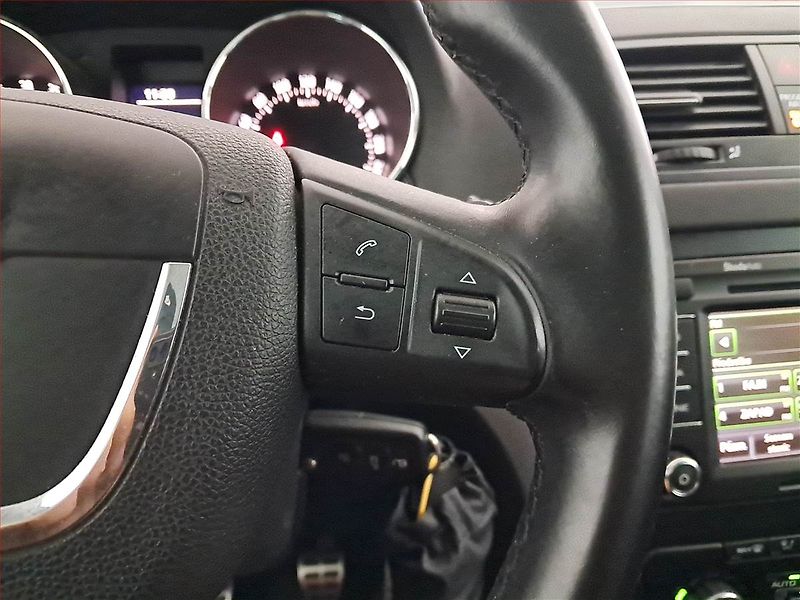 Škoda Yeti (2013) Ambition 2.0 TDI, 4X4 - fotka 16 z 17