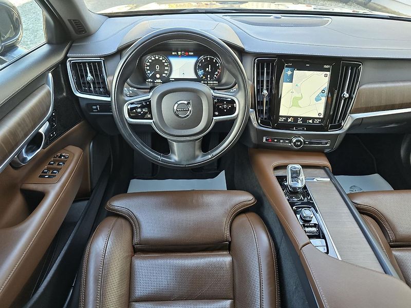 Volvo V90 221kW B6 4x4 R-DESIGN -DPH - fotka 8 z 45